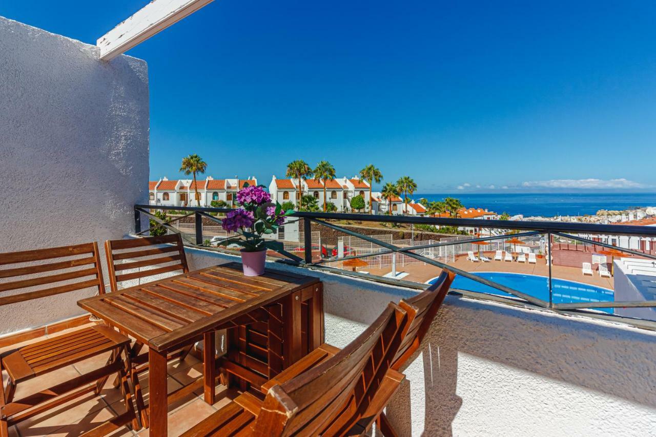 Apartment With Ocean View In Costa Adeje Exterior foto